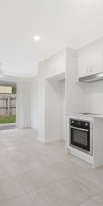 2/18 Kelly Place,LOGANLEA - Photo 3