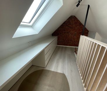 Exclusief één slaapkamer DAK-APPARTEMENT met ruim terras en openluc... - Photo 4