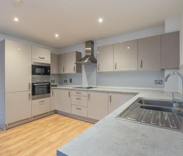 2 bedroom apartment to rent - Photo 4