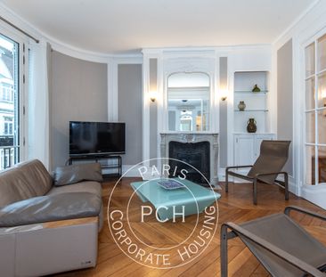 Rue Cambacérès, - Photo 3