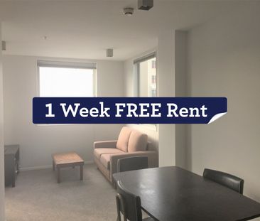 Centrally Located Furnished 1 Bedroom Apartment - Photo 3