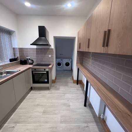 1 bedroom in a house share to rent - Photo 5