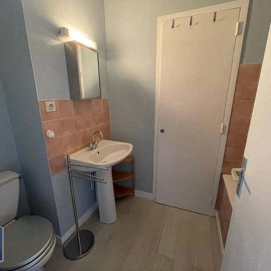 Location Appartement 1 pièce 23m² POITIERS 86000 - Photo 1