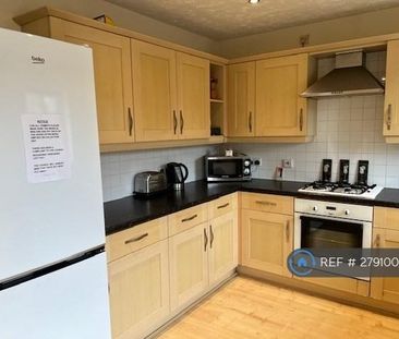 1 bedroom in a house share to rent - Photo 3