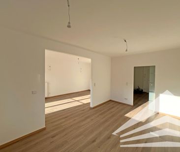 Großzügige, helle 2,5-Zimmer Wohnung in Bahnhofsnähe! - Photo 4