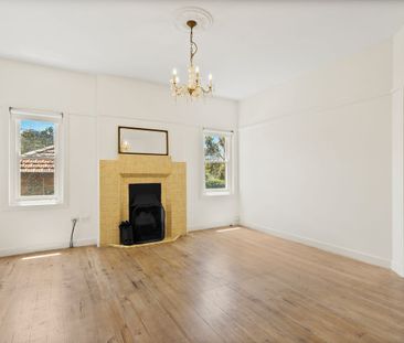 Old World Charm - Photo 1