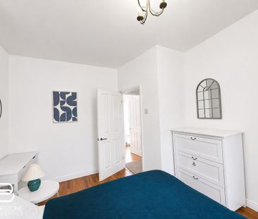 2 bedroom flat to rent - Photo 6