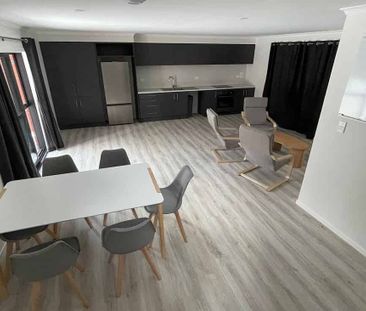 Comfort, Privacy, and Quiet Living - Photo 4