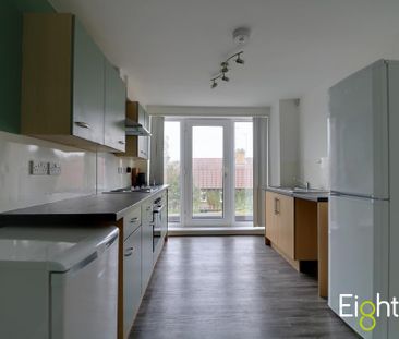 5 bedroom terraced house to rent - Photo 5