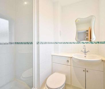 High Road, Harrow Weald, HA3 - Photo 4