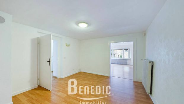 A LOUER SUR SAINT AVOLD MAISON F5 CUISINE ÉQUIPÉE TERRASSE GARAGE PLACE DE PARKING ET CAVE - Photo 1