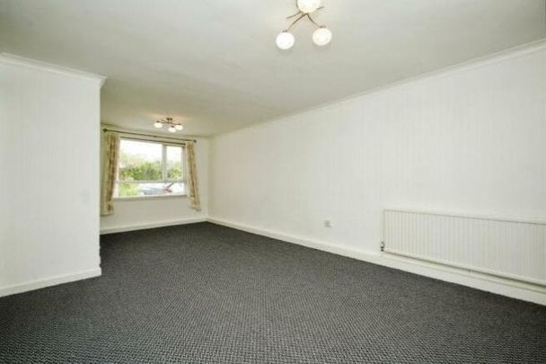 Nazeby Avenue, Crosby, L23 0SN - Photo 1