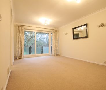 2 bedroom apartment to rent St Marys, Victoria Road, KT13 - Photo 1