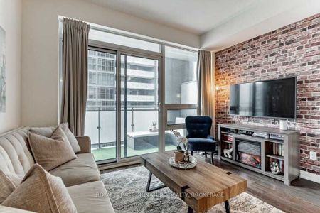For Lease - 460 Adelaide Street Unit# 725, Toronto, Ontario - Photo 4