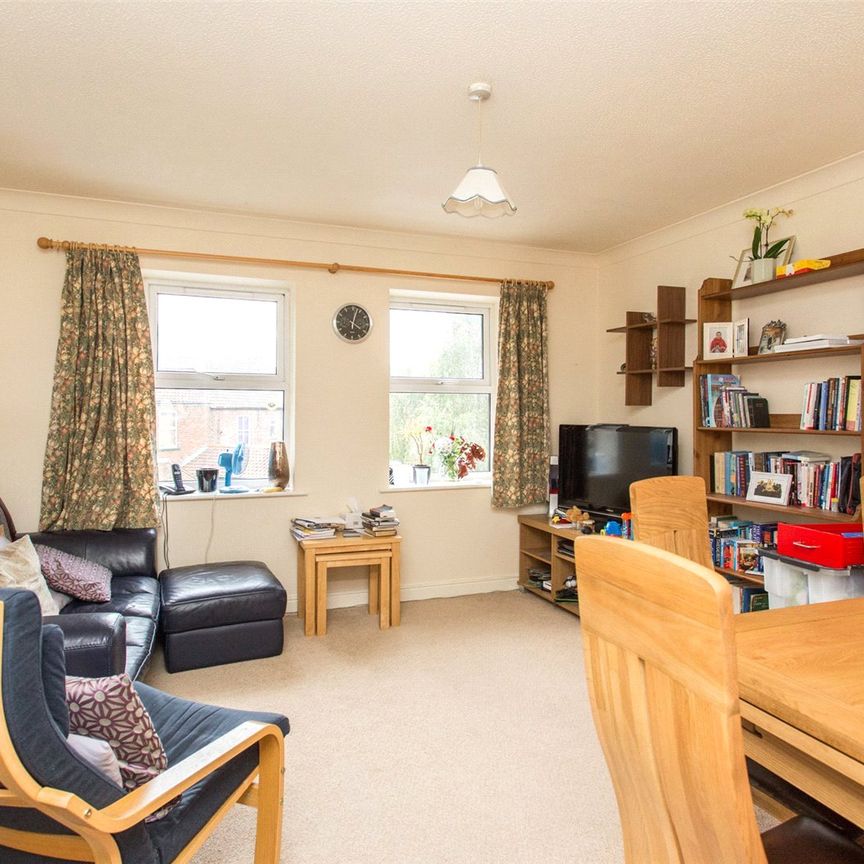 2 bedroom apartment to rent - Photo 1