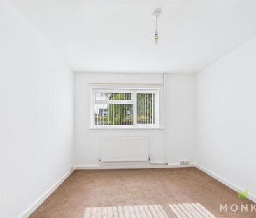 3 bedroom detached bungalow to rent - Photo 4