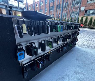 For Lease - 119 Broadway Avenue, Toronto, Ontario - Photo 5