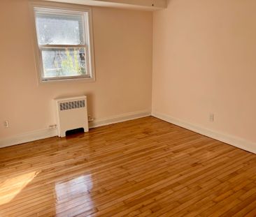 For Lease - 75 Holland Avenue Unit# 2, Tunneys Pasture and Ottawa W... - Photo 5