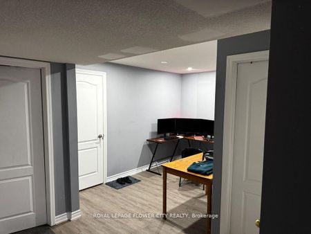 For Lease - 18 Saint Eugene Street, Brampton, Ontario - Photo 5