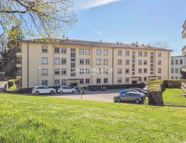 3½-room apartment with balcony - Photo 1