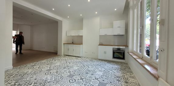 Location Appartement 3 pièces 104m² VALENCIENNES 59300 - Photo 2