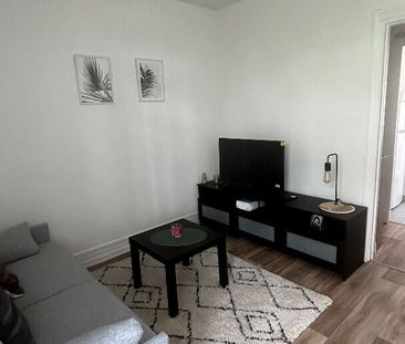 Apartment - Photo 4
