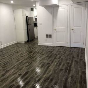 EAST YORK, CLOSE TO THE DANFORTH - Photo 2