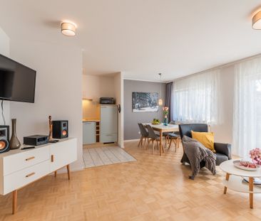 City-Residence: Moderne gemütliche 2-Zimmer Wohnung Balkon und Tief... - Photo 1