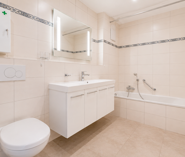 Moderne 2.5-Zimmer Wohnung in Breitenbach - Foto 3