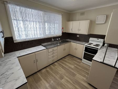 97 Seaview Road Port Augusta - Photo 4