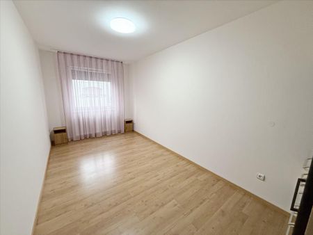 Kiadó jó állapotú lakás - Debrecen - Fotó 5