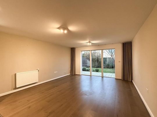 4 bedroom townhouse to rent - Photo 1