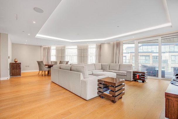 Chelsea Creek Tower, Chelsea Creek, Fulham SW6 - Photo 1