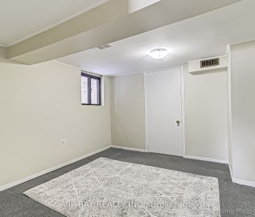 For Lease - 52 Athabaska Avenue, Toronto, Ontario - Photo 6
