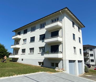 2.5-room apartment with balcony and a very nice view. - Photo 3