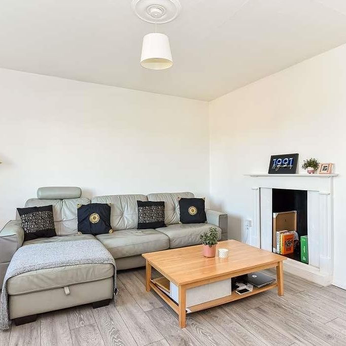 Willingale Road, Loughton - Photo 1