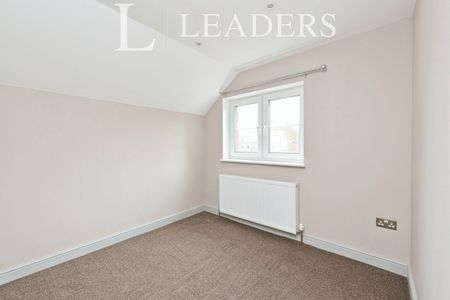 3 bedroom detached to rent Foundry House, Daventry, NN11 4RH - Photo 5
