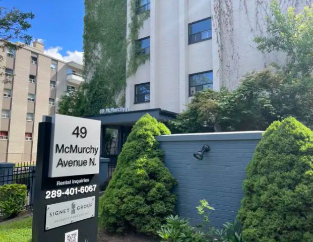 49 McMurchy Avenue North | 49 MCMURCHY AVE N, Brampton - Photo 1