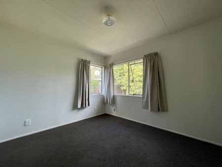 8A Hilton Grove, Kelvin Grove, Palmerston North - Photo 5