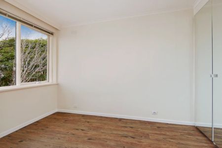 1 Bed, 1 Bath - Photo 4