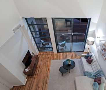 STYLISH FURNISHED APARTMENT IN VIBRANT LOCALE - Photo 1
