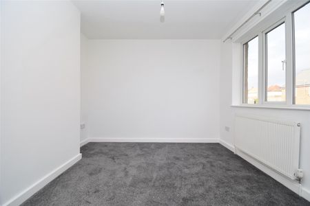 Derwent Road, Wakefield - Photo 4