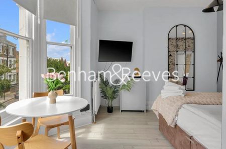 Studio to rent - Photo 4