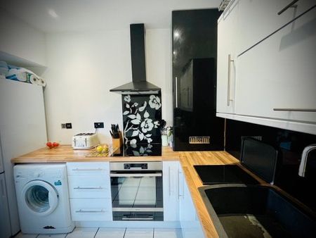 Sandhurst Park, Tunbridge wells. - Photo 2