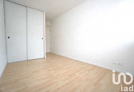 Appartement 2 pièces de 42 m² à Roissy-en-Brie (77680) - Photo 2