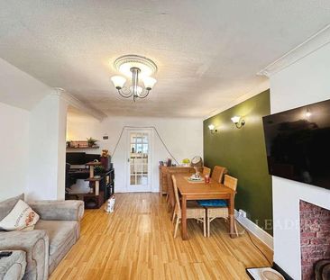 Wychbold Crescent, B33 - Photo 4