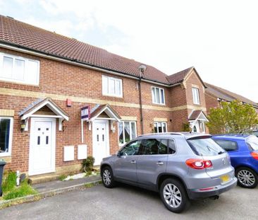 Terraced House to rent on - Photo 2