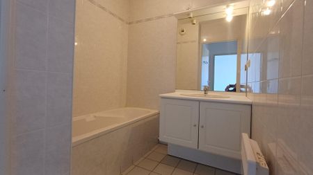 location Appartement T2 DE 46.39m² À FONSORBES - Photo 4