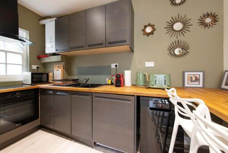 1 bedroom flat to rent - Photo 4