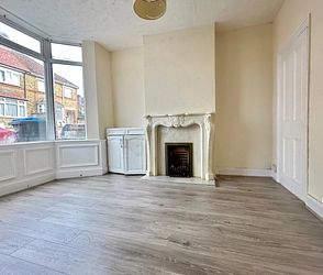 Leopold Road, Ramsgate, CT11 7JW, Kent - Photo 1